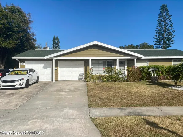 943 Canal Ln NE, Palm Bay, FL 32905