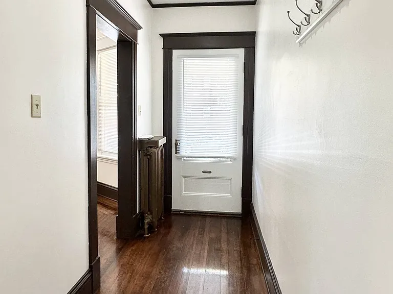 423 Hamilton St #1 — Photo 9