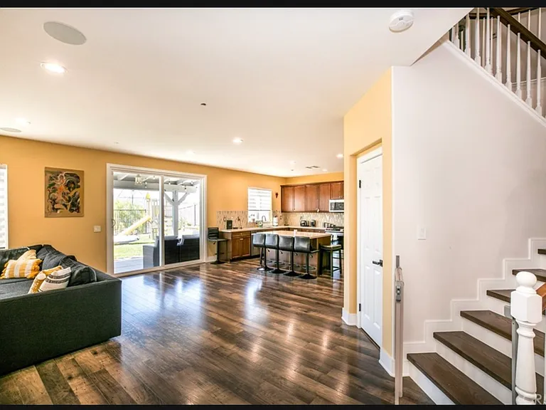 20540 Suzie Ln — Photo 21