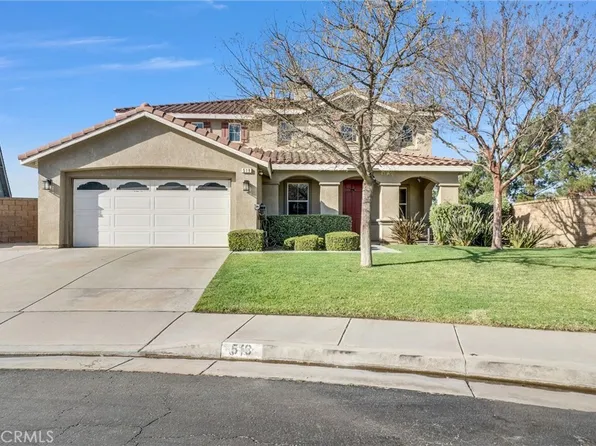 519 Cedarbrook Ln, Corona, CA 92879