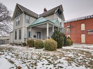 1637 Broadway St, Quincy, IL 62301