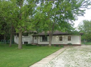 42 Bruce Ct, Lockport, IL 60441