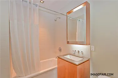 Rented by (Legacy) Elegran