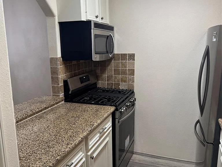 1508 Palm St #3 — Photo 7