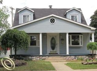 2162 Regina Ave, Lincoln Park, MI 48146