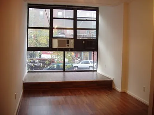 Rented by City Connections Realty | media 25