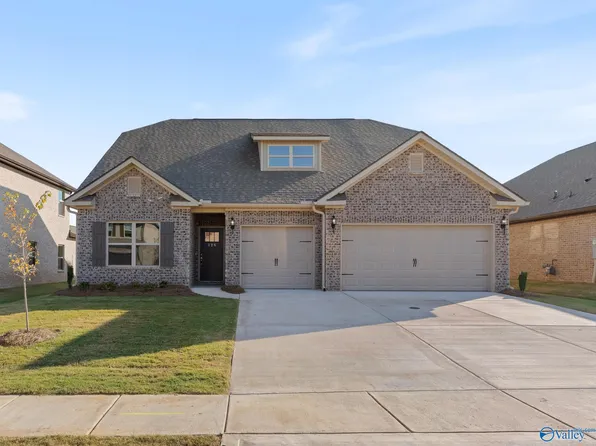 126 Huffman St, Hazel Green, AL 35750