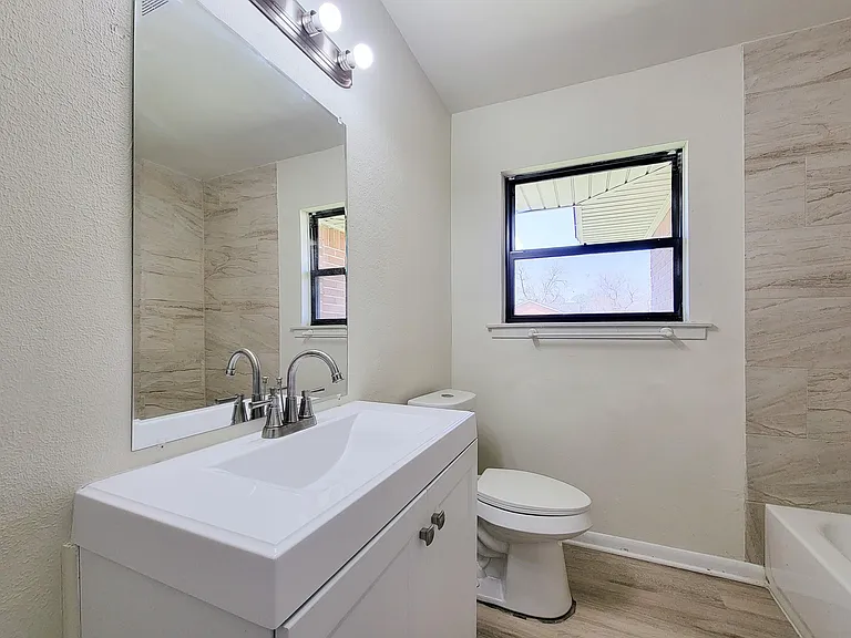 133 S Yaupon St — Photo 17