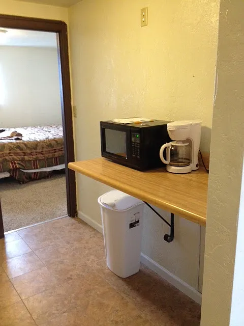 1 bed, 650 sqft, $899 — Photo 3