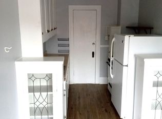 Baxterly, Lakewood, OH 44107