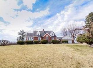 2010 Langley Rd, Uniontown, PA 15401