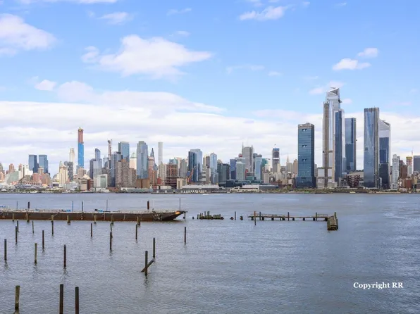 600 Harbor Boulevard image 17 of 19