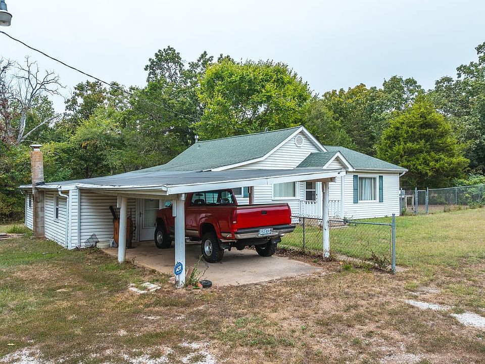 16761 State Route B, Saint James, MO 65559 | MLS #25058411 | Zillow