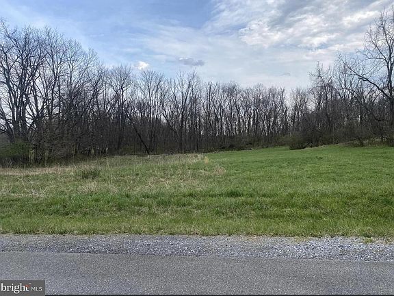 4th image of 73 Nimitz Ln