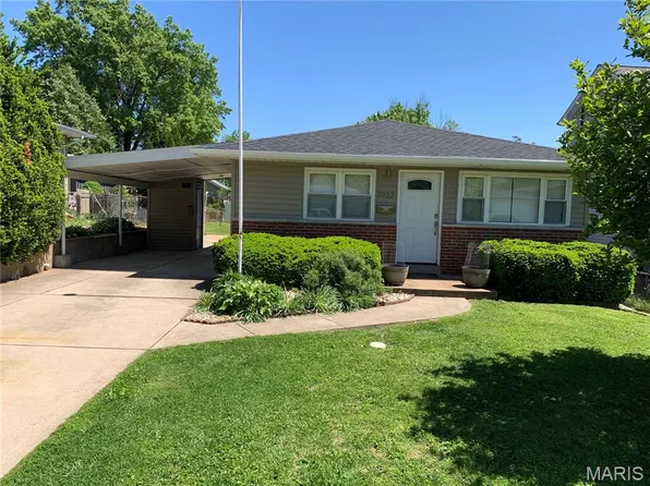 7932 Kingwood St, Saint Louis, MO 63123
