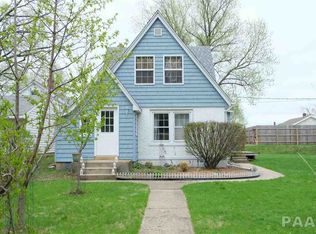1426 W Samuel Ave, Peoria Heights, IL 61616