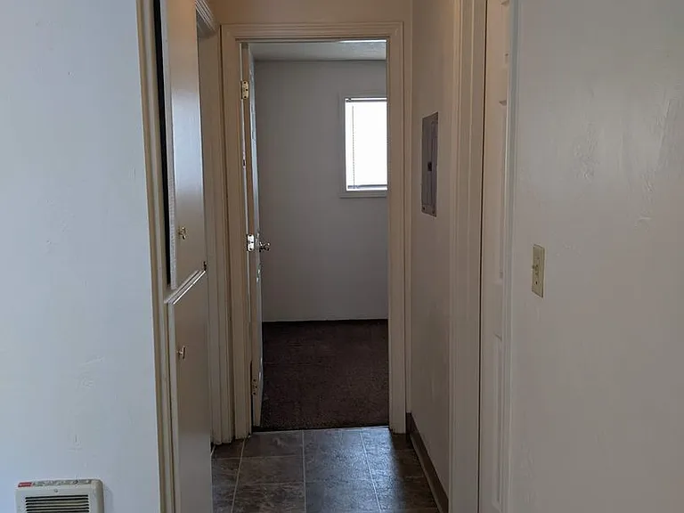 142 Jefferson St — Photo 47