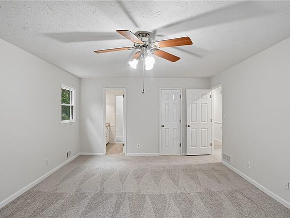 4th image of 3839 Cotswold Dr SW