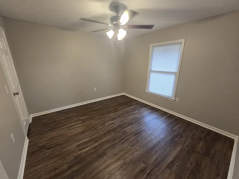 230 Lanier Dr #85 — Photo 5