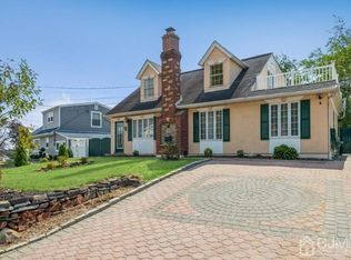 56 Cedar Ter, Parlin, NJ 08859