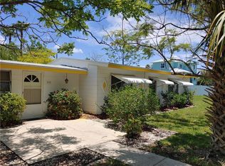 515 Boca Ciega Isle Dr, Saint Pete Beach, FL 33706