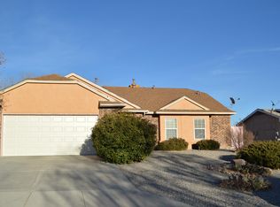 7433 S Mackenzie Dr NE, Rio Rancho, NM 87144
