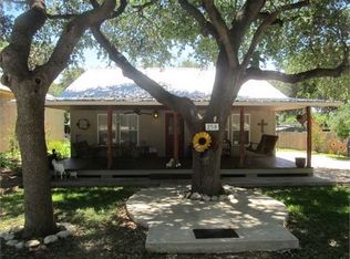 258 Evergreen St, Leakey, TX 78873