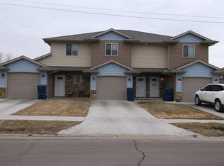 211 W 4th St #B, Tea, SD 57064