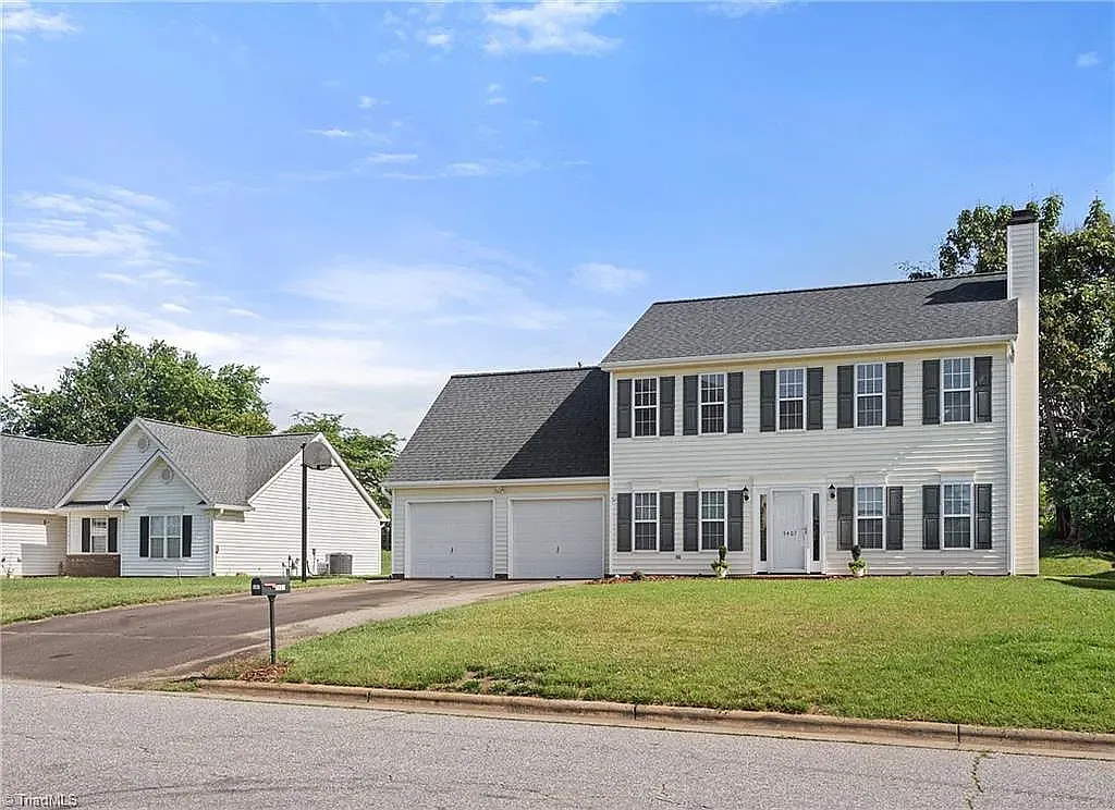 4 bed, 1868 sqft, $1,980 — Photo 1