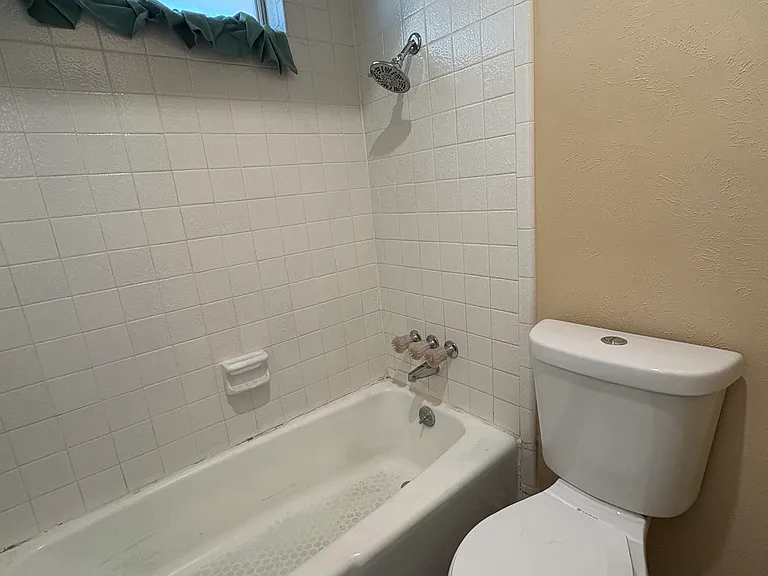 1025 Clover Dale Ln — Photo 13