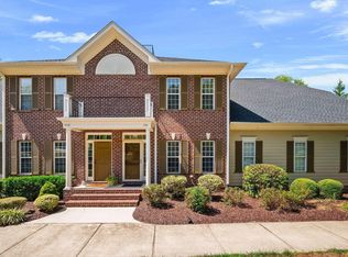 734 Parkside Townes Ct, Wake Forest, NC 27587