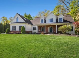 2705 Black Eagle Rdg, Howell, MI 48843