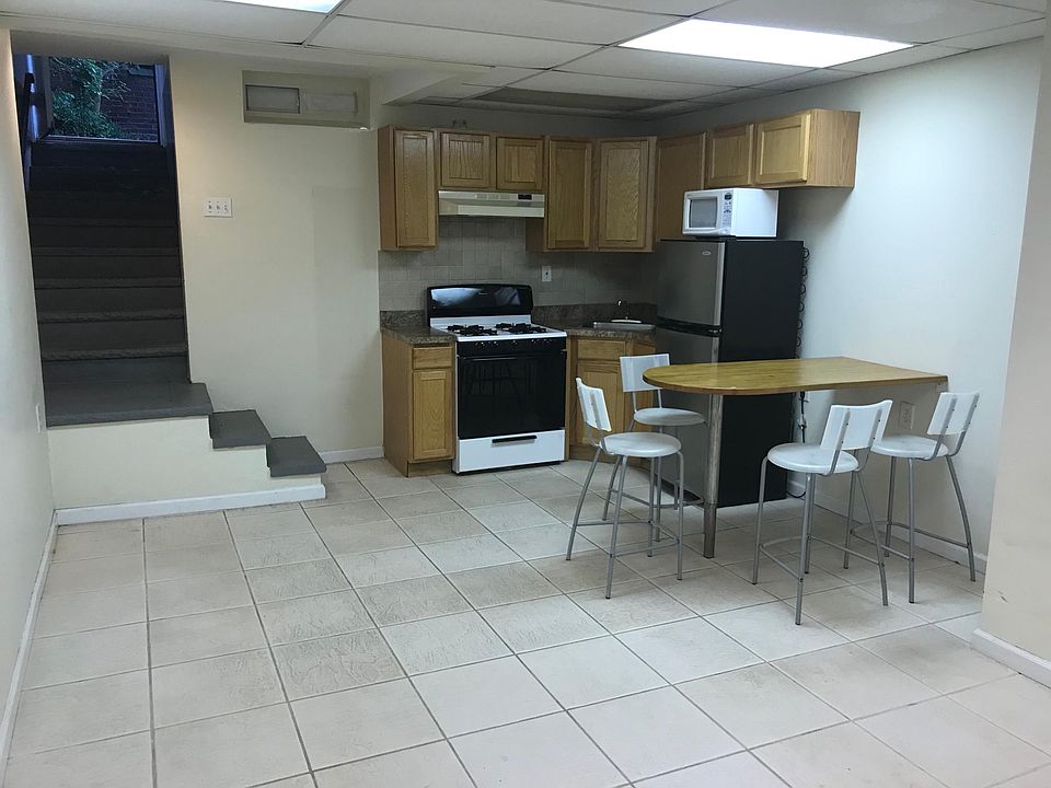 2nd image of 58 Jefferson St