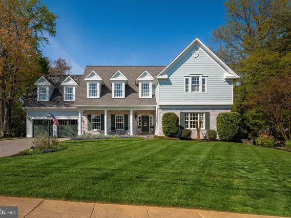 1301 Kingston Ave, Alexandria, VA 22302