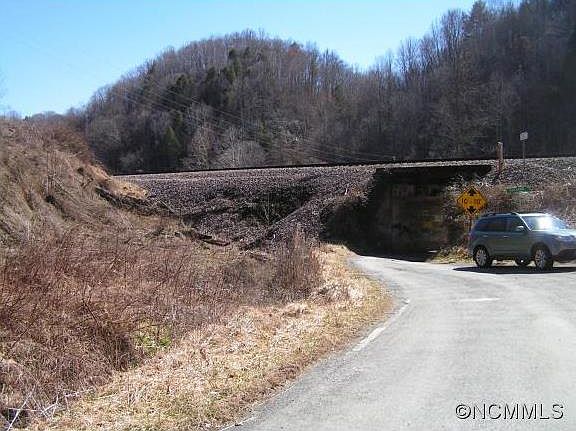 2nd image of 1349 Whitson Branch Rd