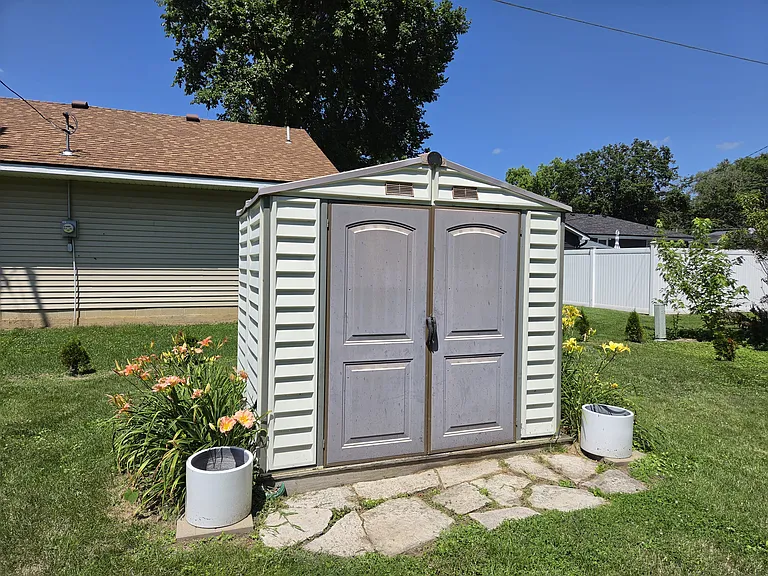 1007 Magnolia St — Photo 5