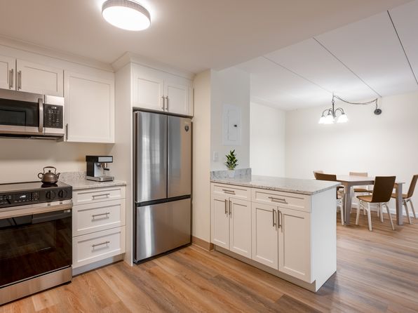 324 Washington St APT G04