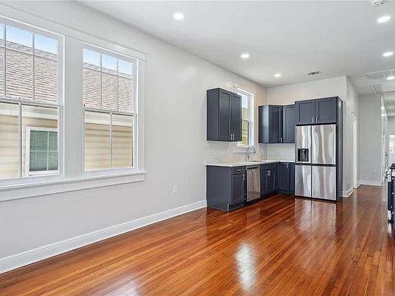 4th image of 507 S Solomon St #2A