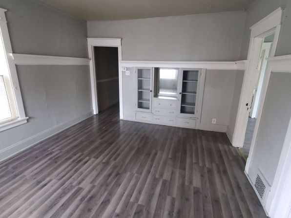 3143-3143A N 14th St #3143