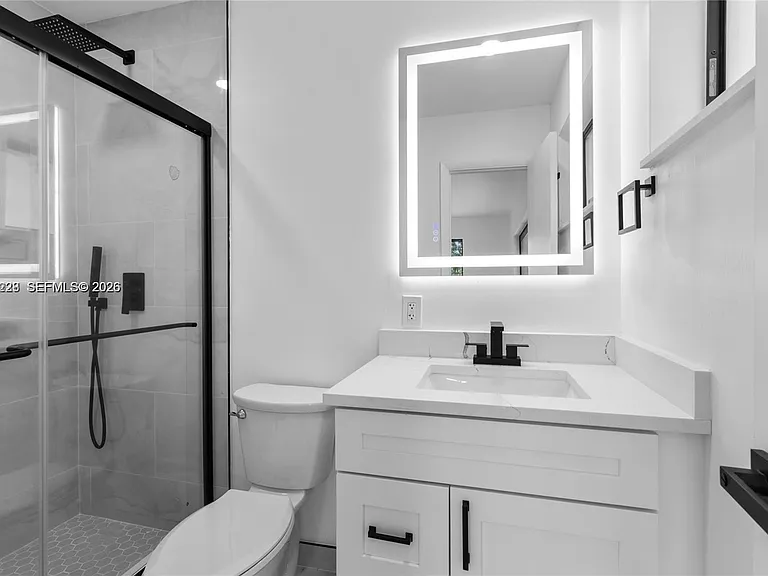 14171 SW 37th Ct — Photo 14