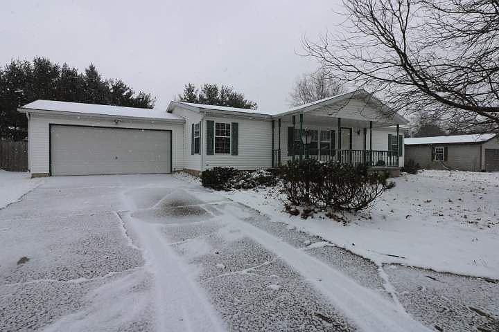 1st image of 1300 Arborcrest Dr