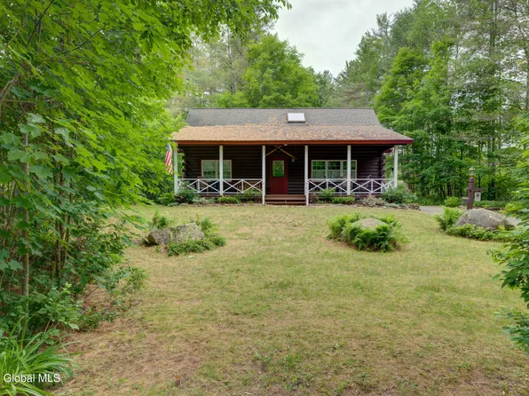 125 Elm Lake Road, Speculator, NY 12164