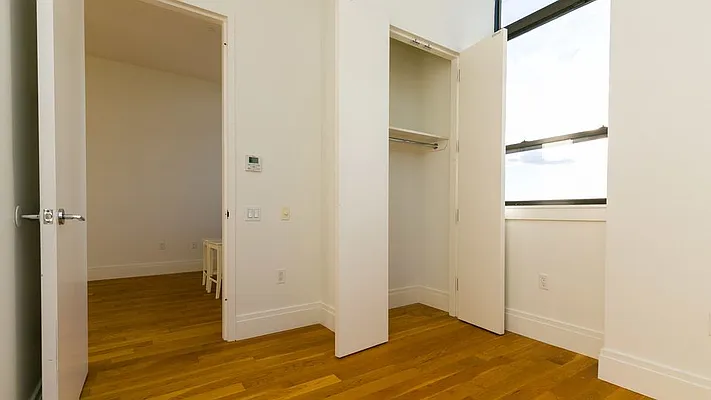 Rented by Nooklyn NYC LLC | media 23