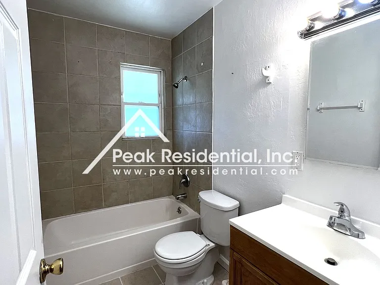 7417 Amherst St — Photo 22