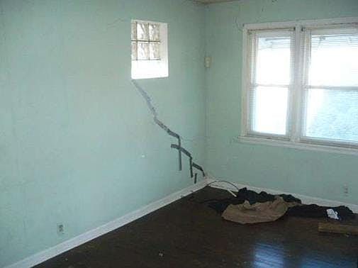 5th image of 4330 N Taylor Ave
