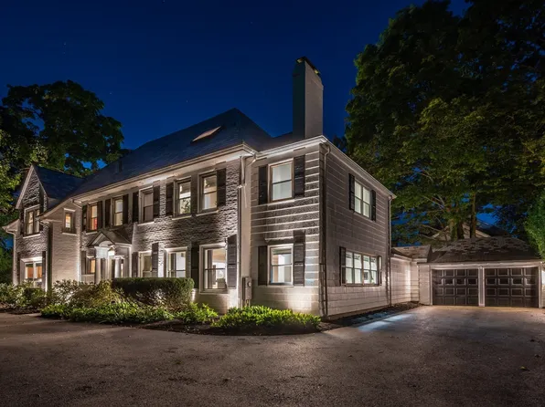 1175 Centre St, Newton, MA 02459