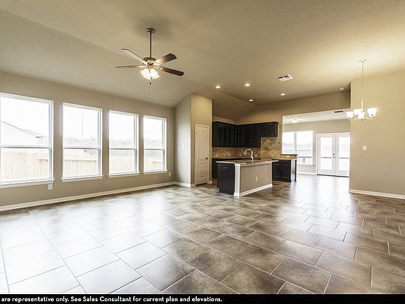 5th image of 1513 Green Meadows Way