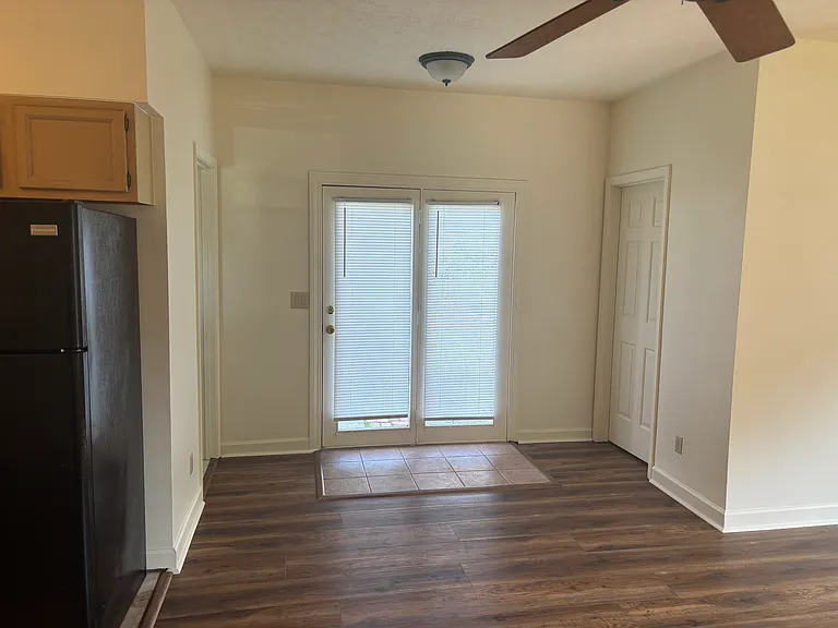 4301 Malcolm Ave — Photo 5