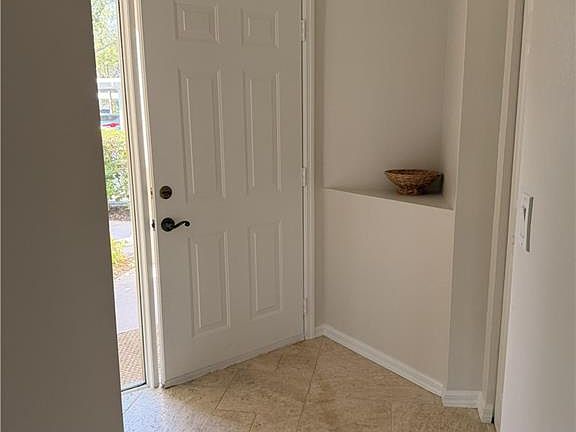 2nd image of 7518 Silver Trumpet LN #101