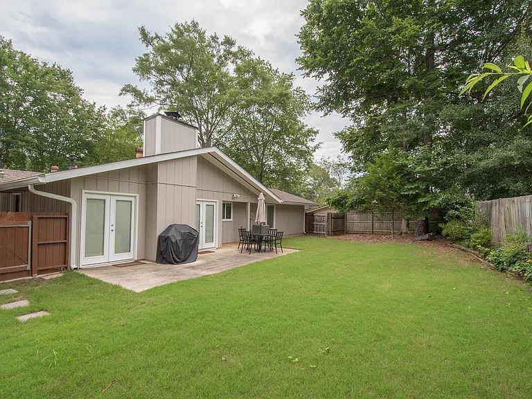209 Waterwood Bnd — Photo 25